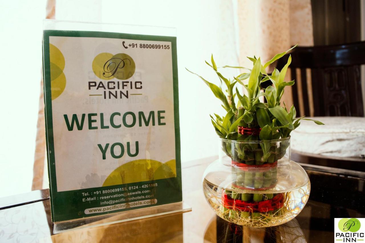 Pacific Inn Eco Central Gurgáon Kültér fotó